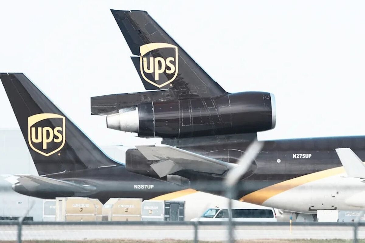 US Grounds MD-11 Cargo Fleet After Catastrophic Kentucky Crash