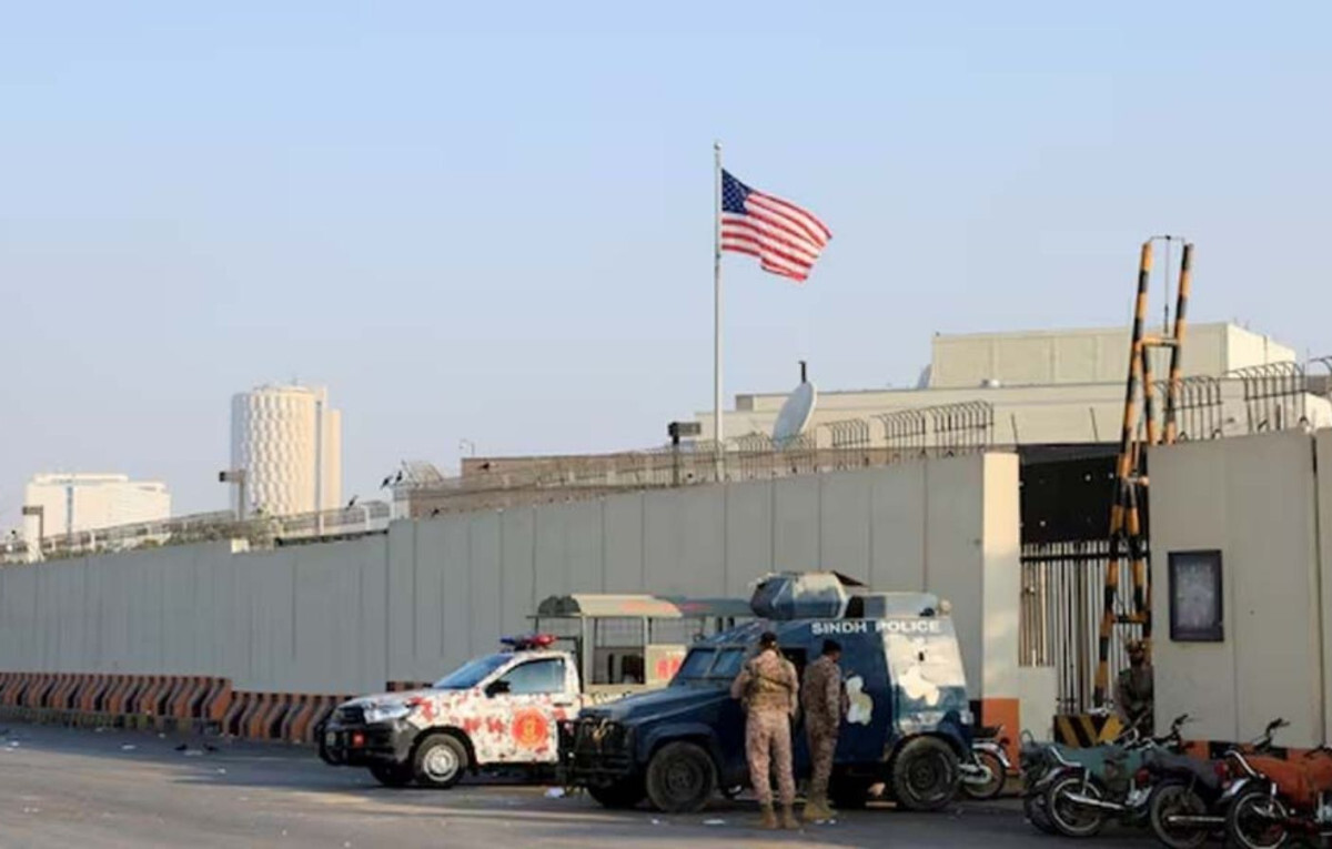 US Marines Fire on Protesters at Karachi Consulate