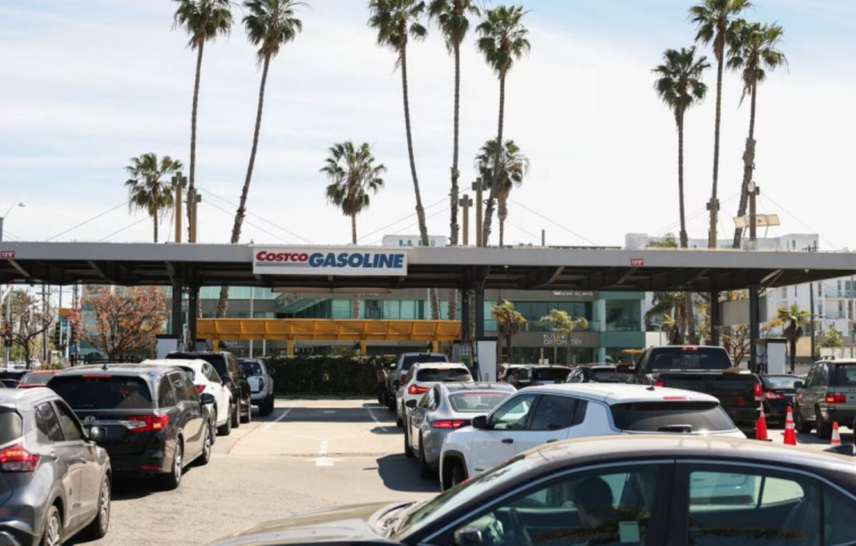 US Petrol Prices Surge Following Middle East Conflict