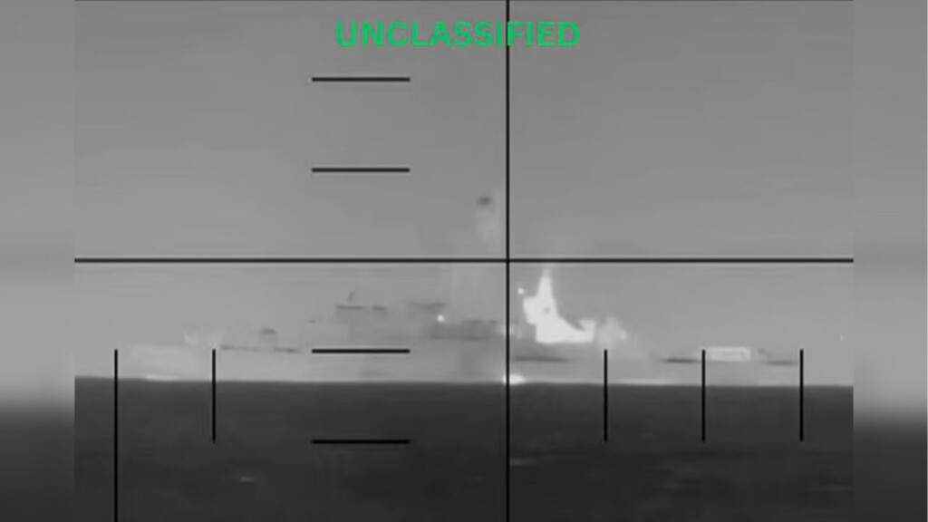 us submarine sinks iranian warship near sri lanka US Submarine Sinks Iranian Warship Near Sri Lanka