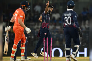 US Victory Eases Super Eight Path for Giants