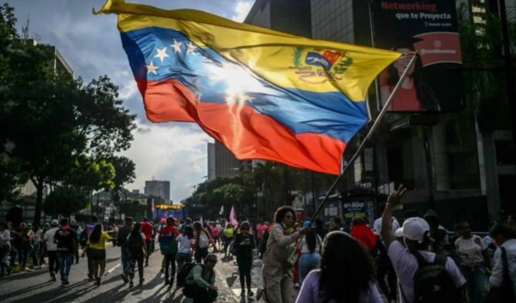venezuela foils alleged plot against us embassy maduro claims Venezuela Foils Alleged Plot Against US Embassy, Maduro Claims