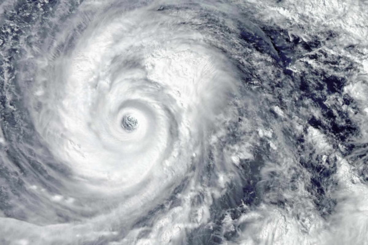 Vietnam Evacuates 30,000 Ahead of Typhoon Bualoi