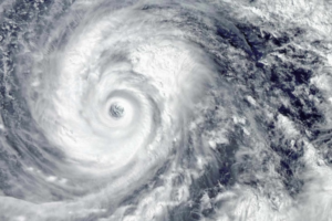 Vietnam Evacuates 30,000 Ahead of Typhoon Bualoi