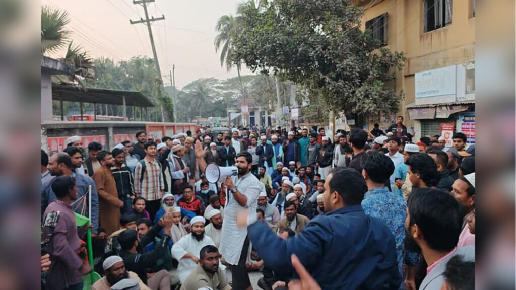 violence erupts in bauphal as bnp jamaat clashes leave fifty injured Violence Erupts in Bauphal as BNP-Jamaat Clashes Leave Fifty Injured