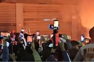 Violent Attacks Target Prothom Alo and Daily Star Offices