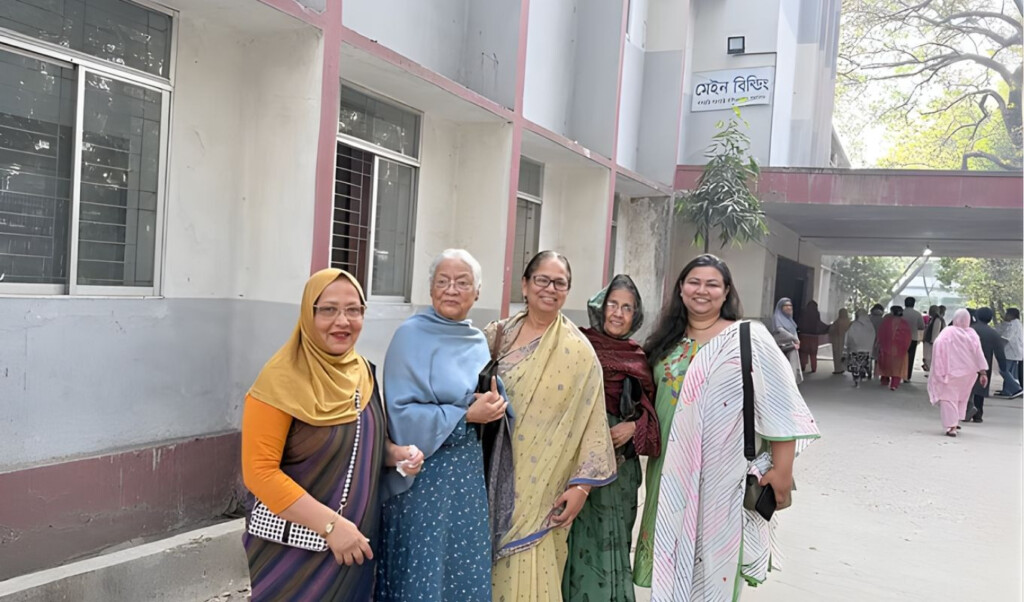 voter hassles at dhanmondi centre as ids dont match lists Voter Hassles at Dhanmondi Centre as IDs Don’t Match Lists