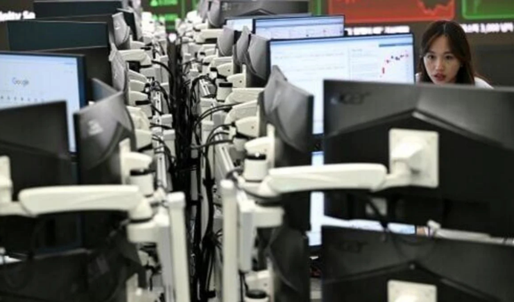 wall street rebounds as trump adopts softer stance on china trade Wall Street Rebounds as Trump Adopts Softer Stance on China Trade