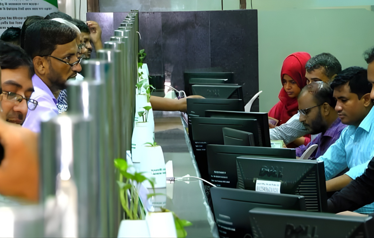 Why Are Millionaires Pulling Cash Out While Their Numbers Keep Rising?