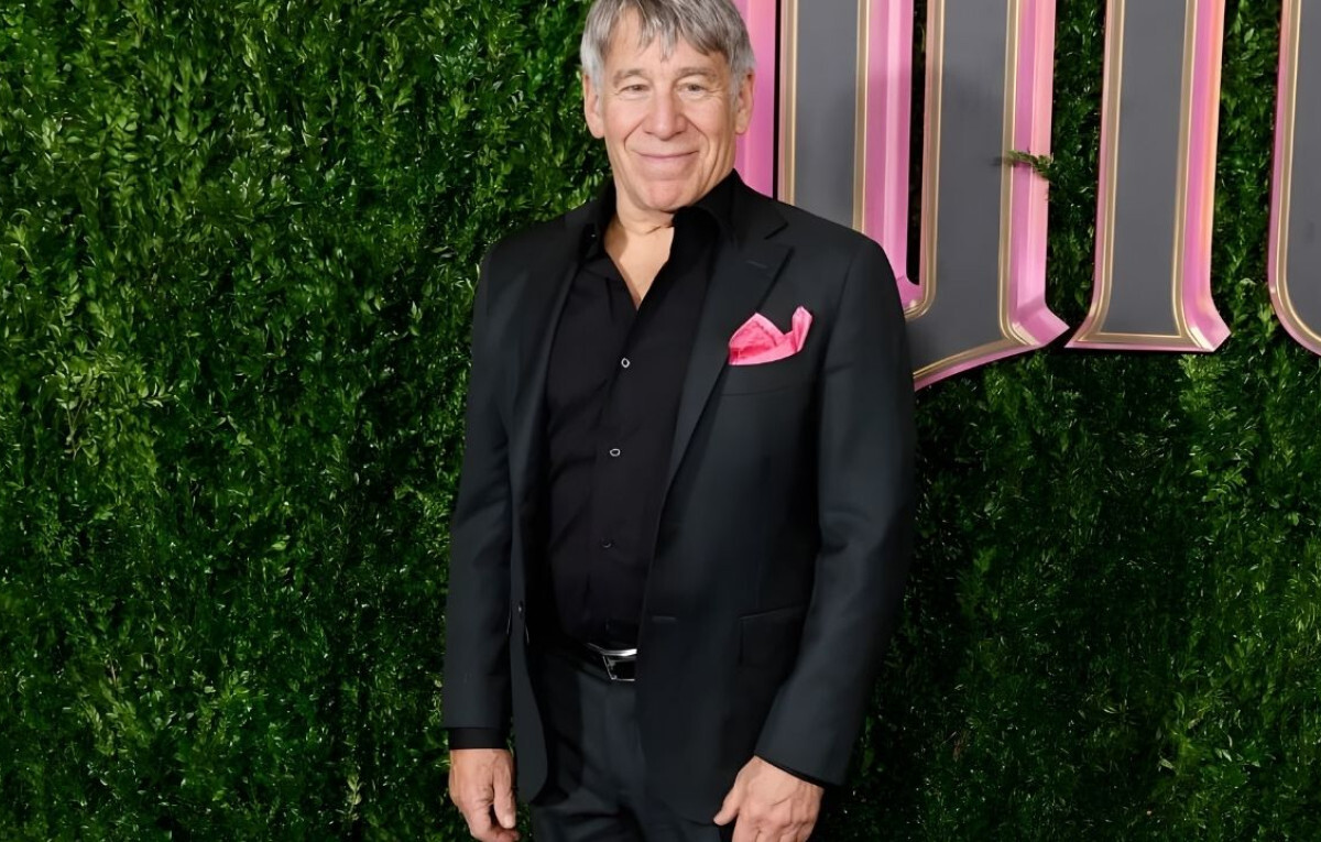 Wicked Composer Boycotts Trump-Aligned Kennedy Centre