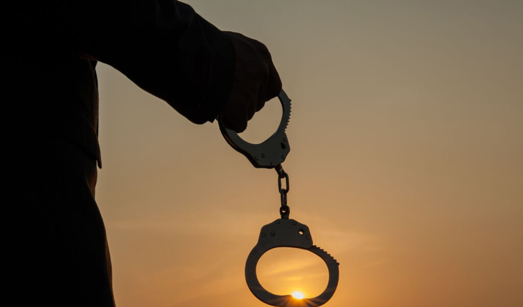 wife poses living husband as dead to claim 25 million insurance Wife Poses Living Husband as Dead to Claim ₹2.5 Million Insurance
