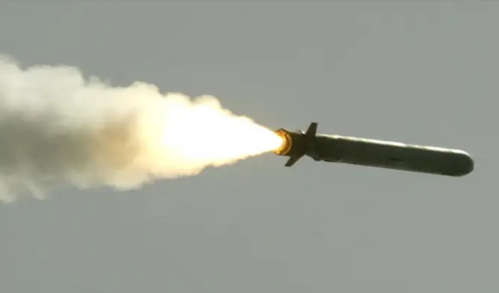 'Wonder Weapon'? Five Key Facts About the US Tomahawk Missiles Coveted by Ukraine 3 wonder weapon five key facts about the us tomahawk missiles coveted by ukraine 'Wonder Weapon'? Five Key Facts About the US Tomahawk Missiles Coveted by Ukraine