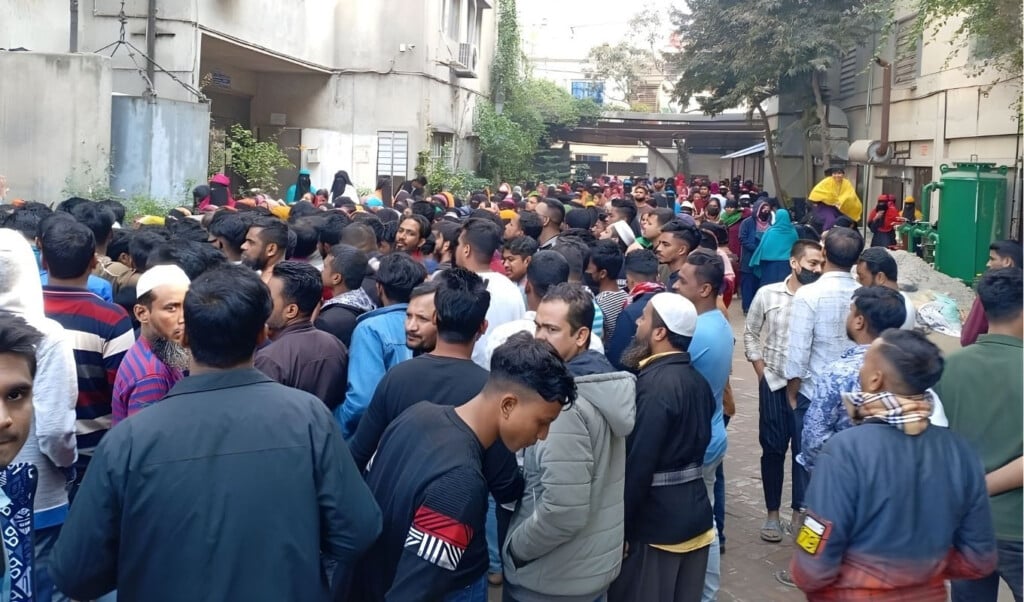 workers strike in narayanganj over holiday bonus demand Workers’ Strike in Narayanganj Over Holiday Bonus Demand