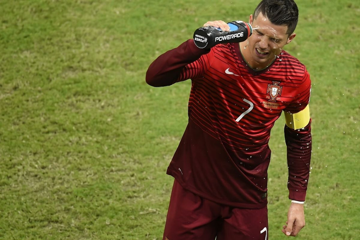 World Cup’s New Water Break Rule Shocks Fans!