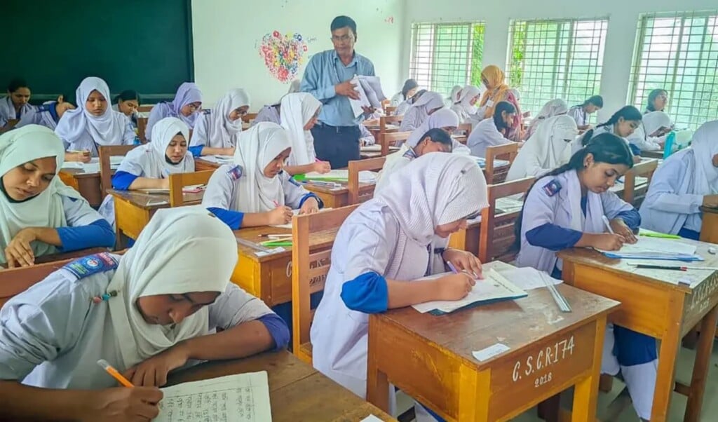 571 Absent on First Day of SSC Exams in Rangpur