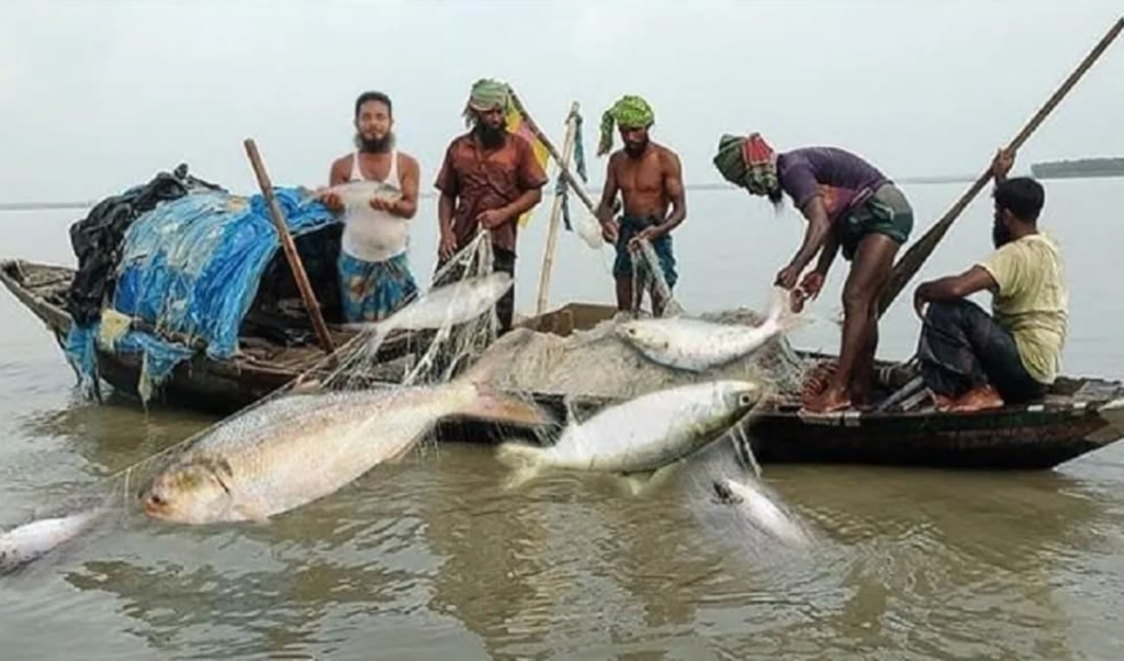 Bangladesh Enforces 58 Day Sea Fishing Ban Bangladesh Enforces 58-Day Sea Fishing Ban