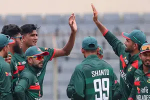 Bangladesh Pacers Make Early Impact