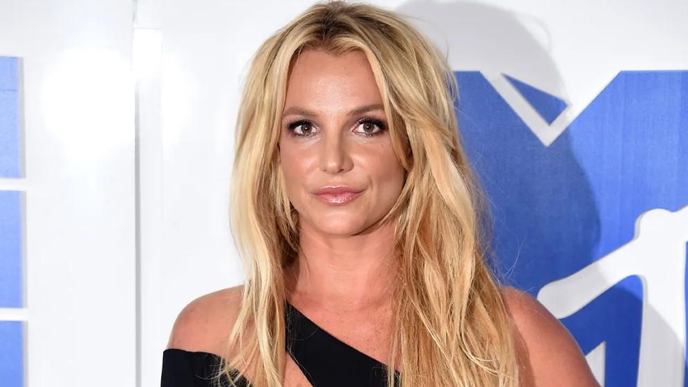 Britney Spears Enters Rehabilitation