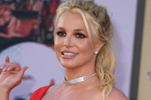 Britney Spears Voluntarily Enters Rehabilitation Facility