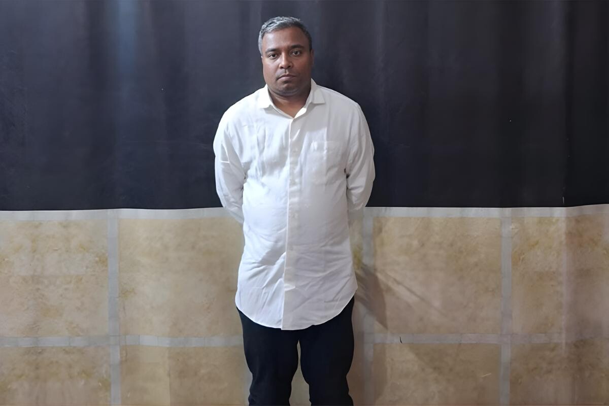 Four Held in Extortion Case