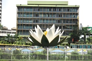 Government Bank Borrowing Crosses 100 Billion in Nine Months
