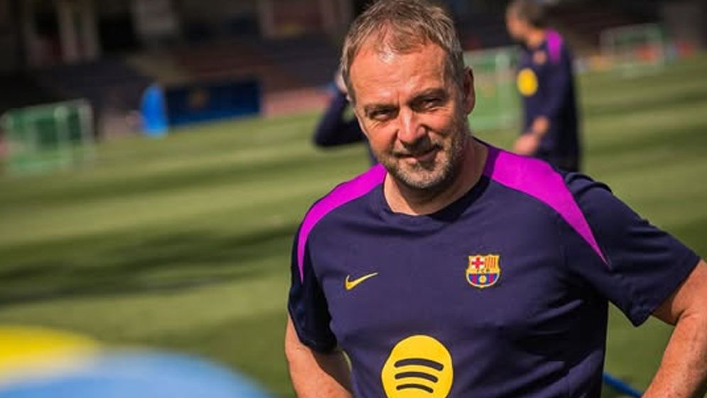 Hansi Flick Commits Future to FC Barcelona