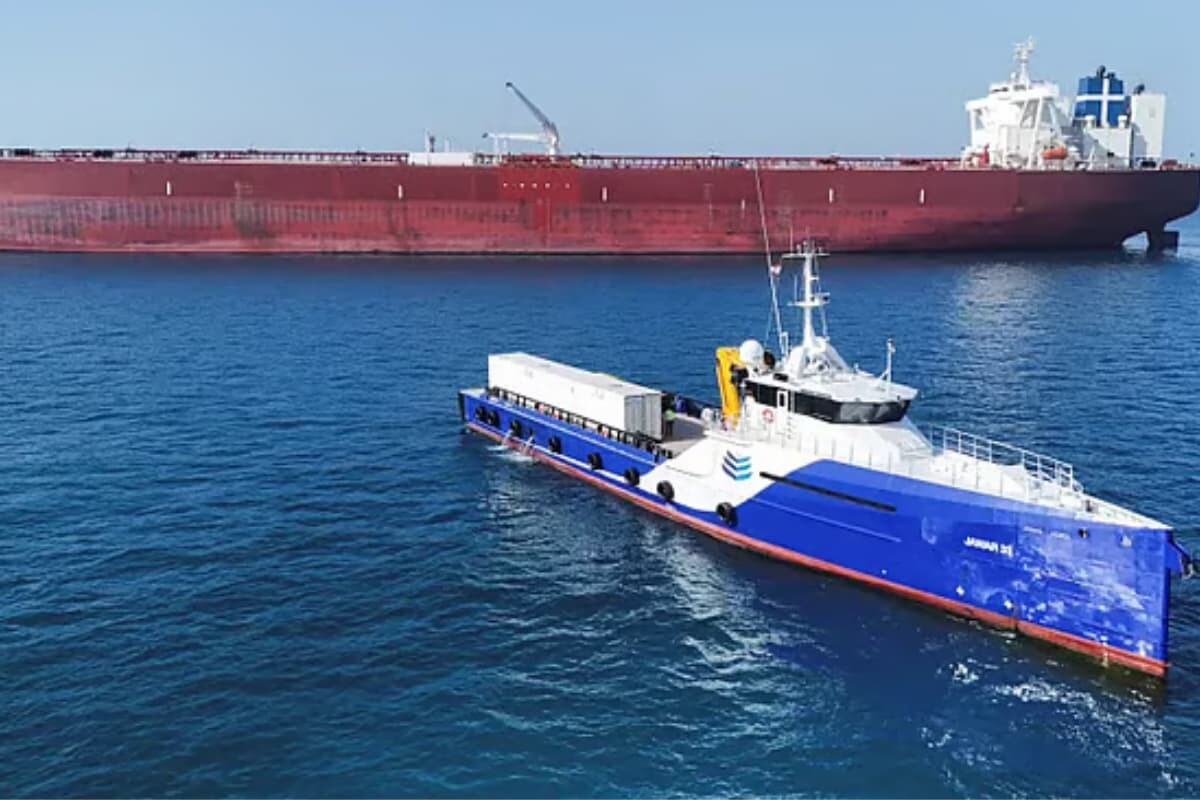 IRGC Warns of Attacks on Hormuz Shipping