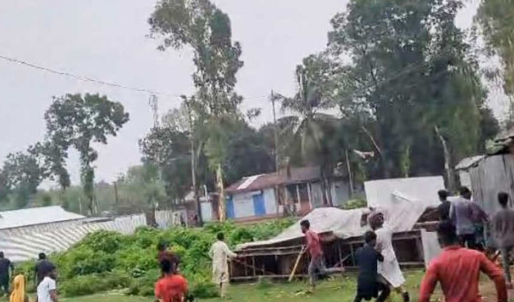 Intra Student Political Clashes in Rajarhat Leave Six Injured Over Social Media Dispute Intra-Student Political Clashes in Rajarhat Leave Six Injured Over Social Media Dispute