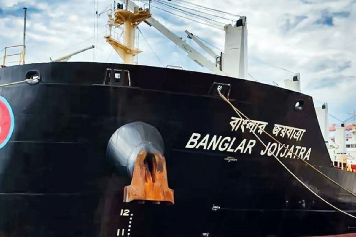 Iran Pledges Maritime Security for Vessels in Hormuz