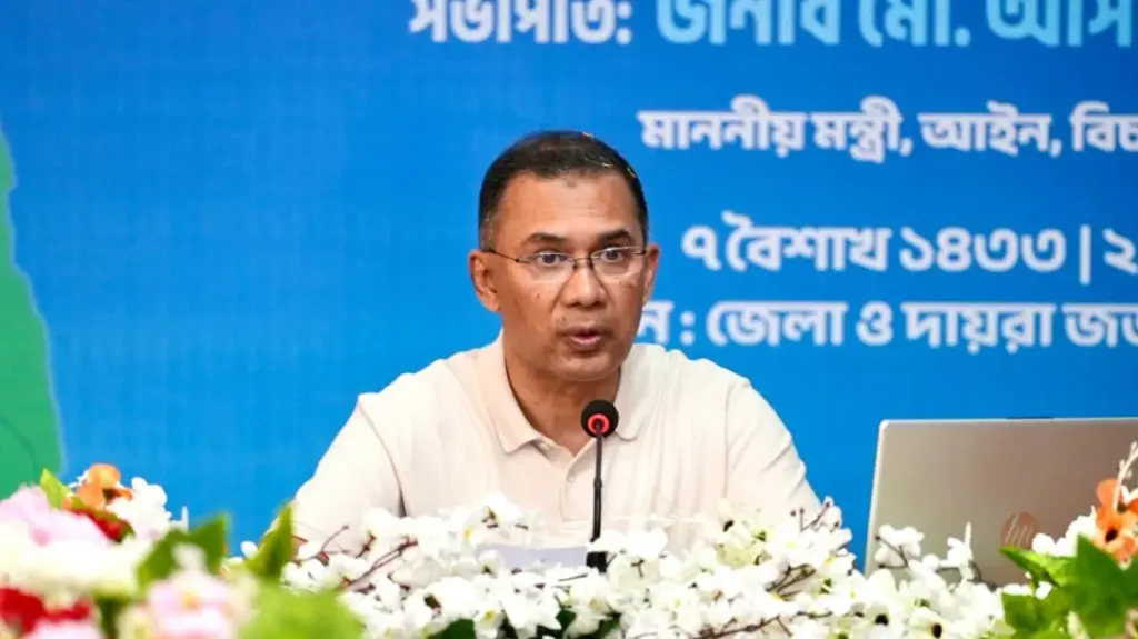 PM Stresses Trust in Judiciary PM Stresses Trust in Judiciary