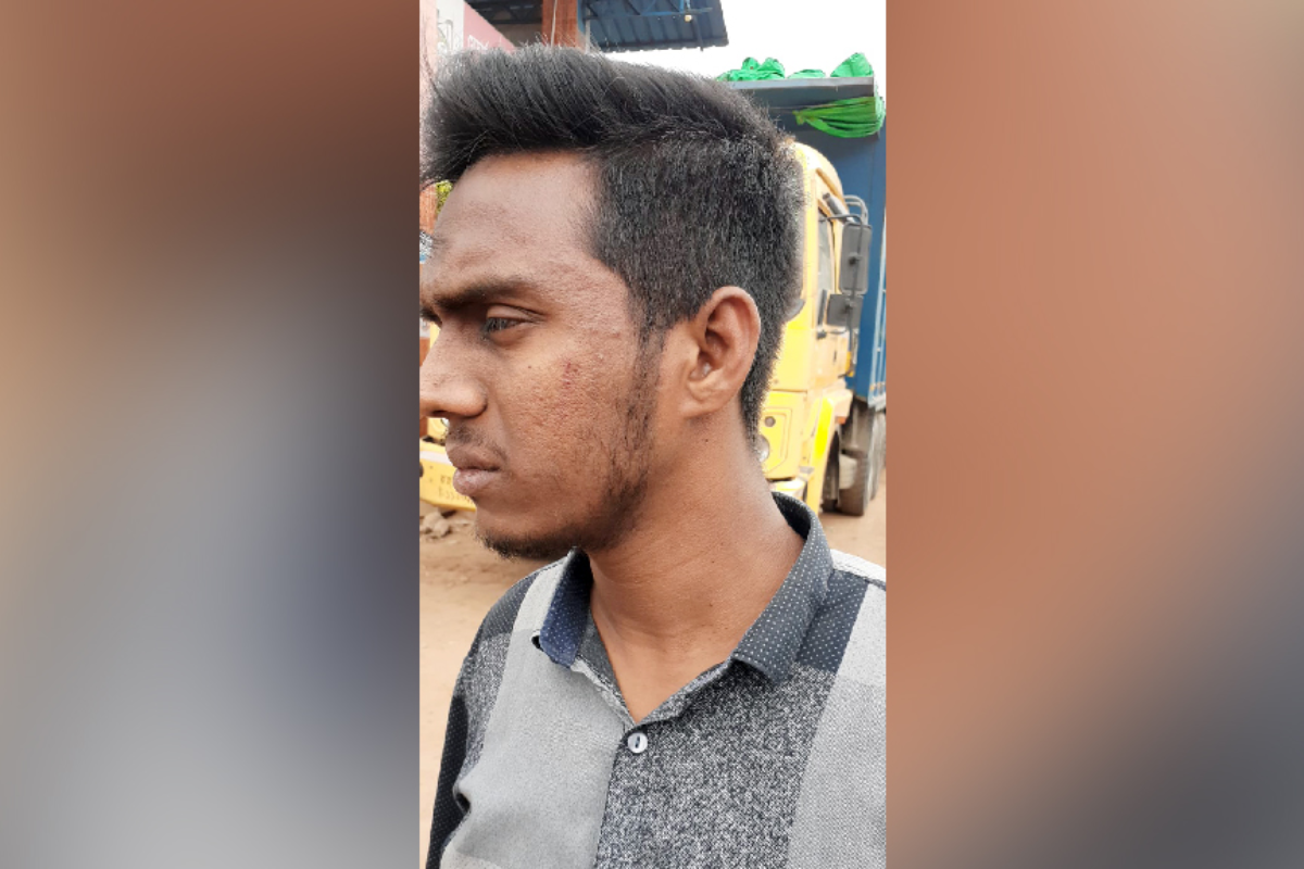 Police Constable Assaulted at Petrol Station; Three Detained in Chapainawabganj