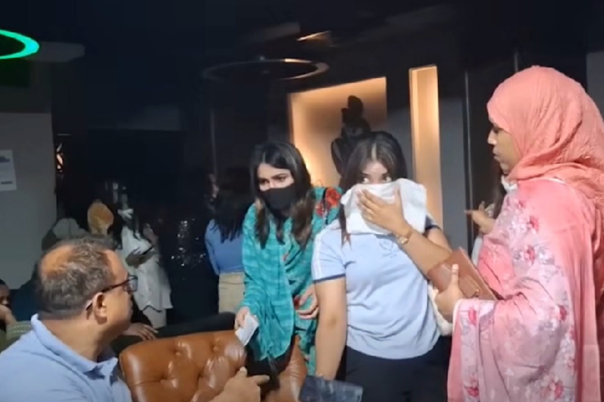 Police Detain 140 During Raid on Unlicensed Bar in Uttara