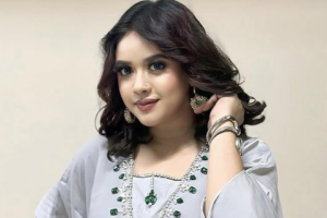 Singer Oyshee to Perform Debut Concert in Kuala Lumpur