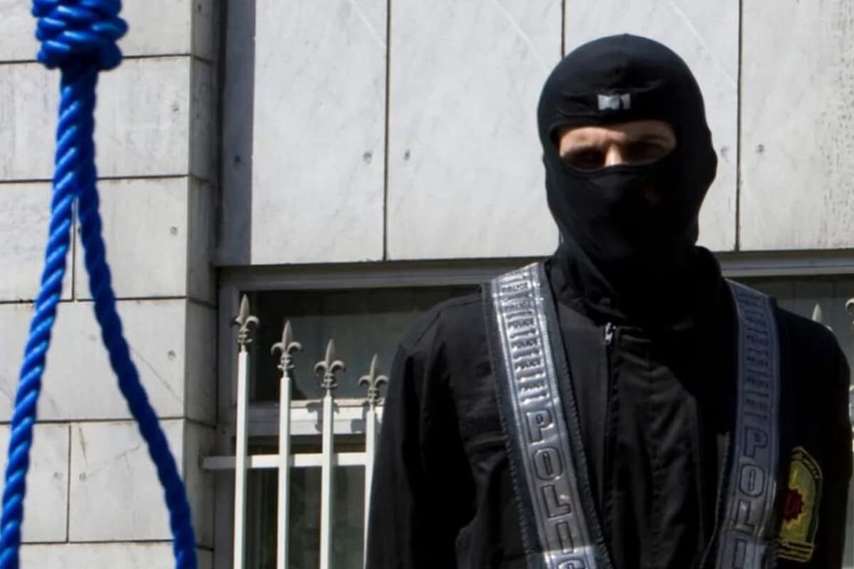 Spy Executed Over Mosque Arson in Iran