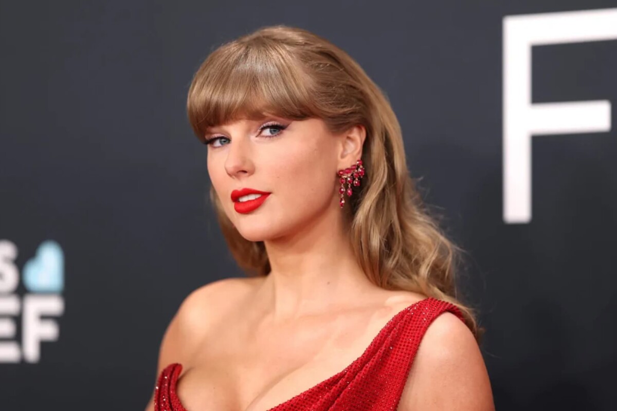Taylor Swift Moves to Protect Identity