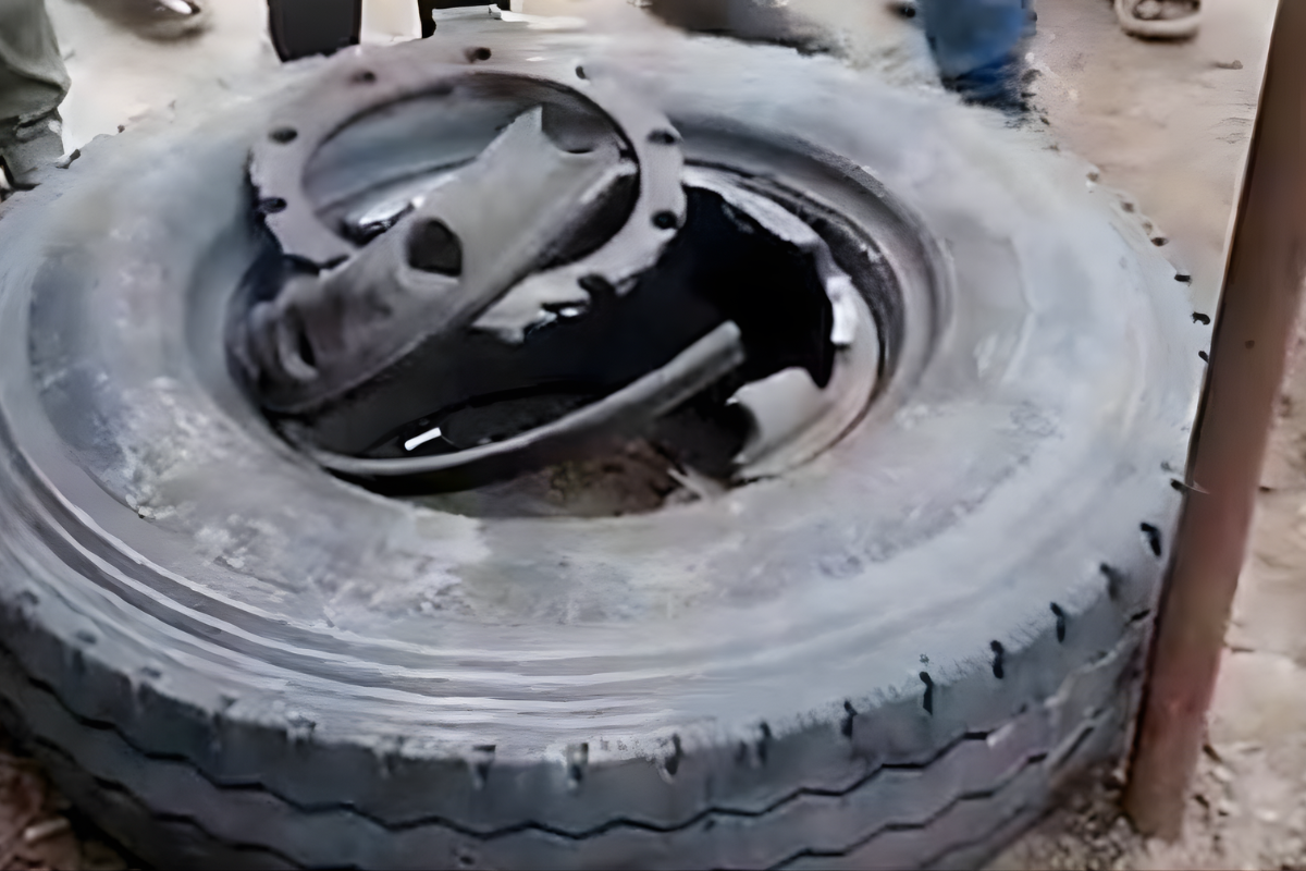 Truck Tyre Explosion Claims Driver’s Life in Kushtia