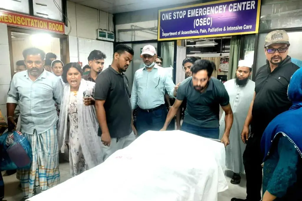 Two Students Killed in Purbachal Motorcycle Accident Two Students Killed in Purbachal Motorcycle Accident