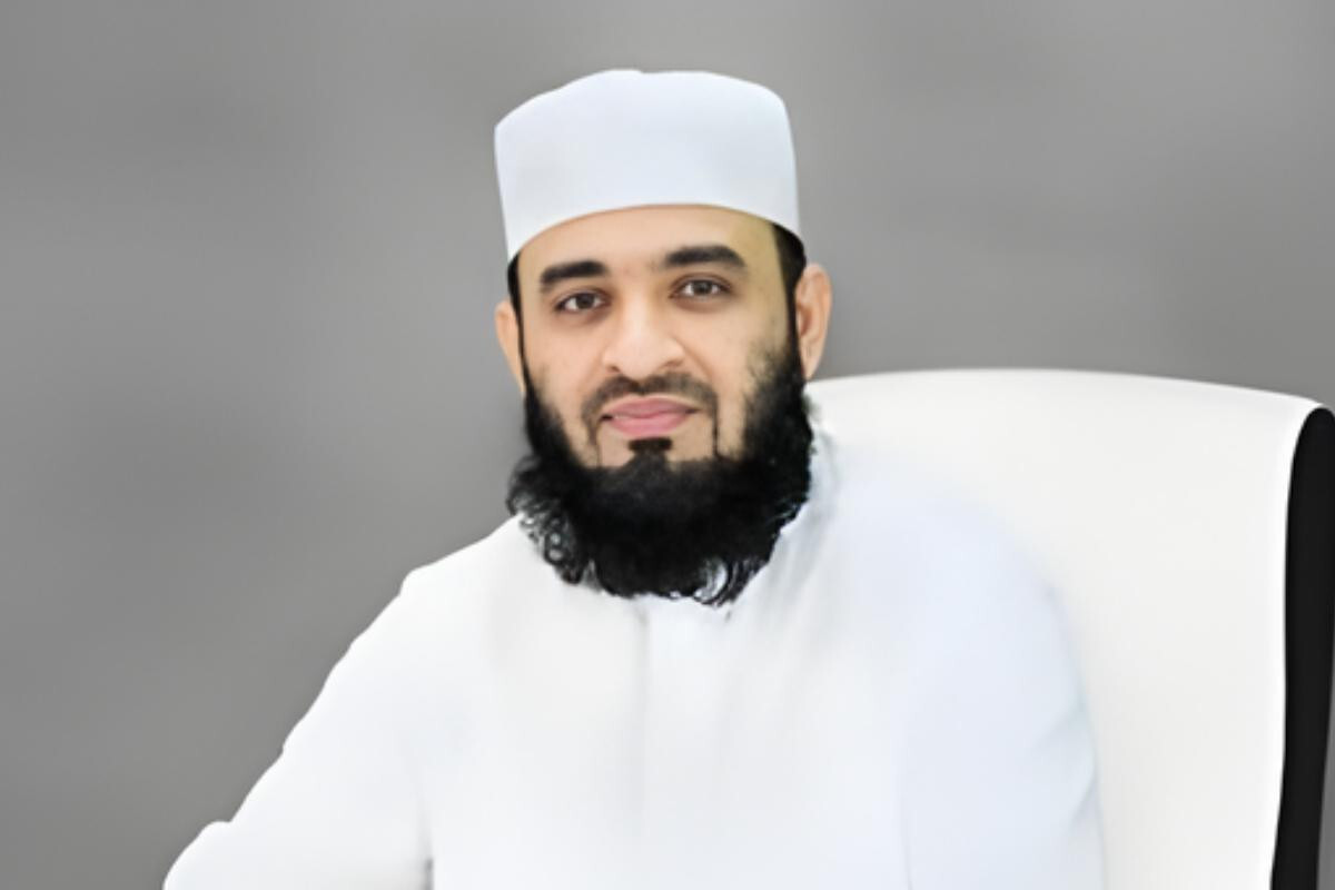 Australia Expels Controversial Preacher Mid-Tour
