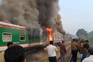Blaze Aboard Express Train Investigated