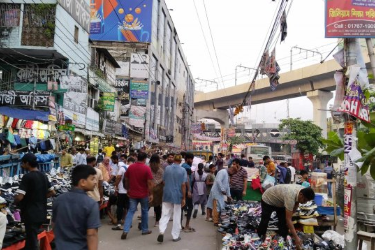 Dhaka Launches Week-Long Drive Against Street Encroachments