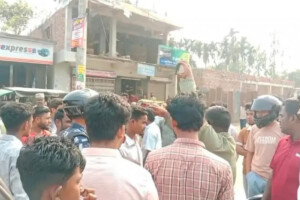 Fuel Shortage Sparks Road Block in Gaibandha