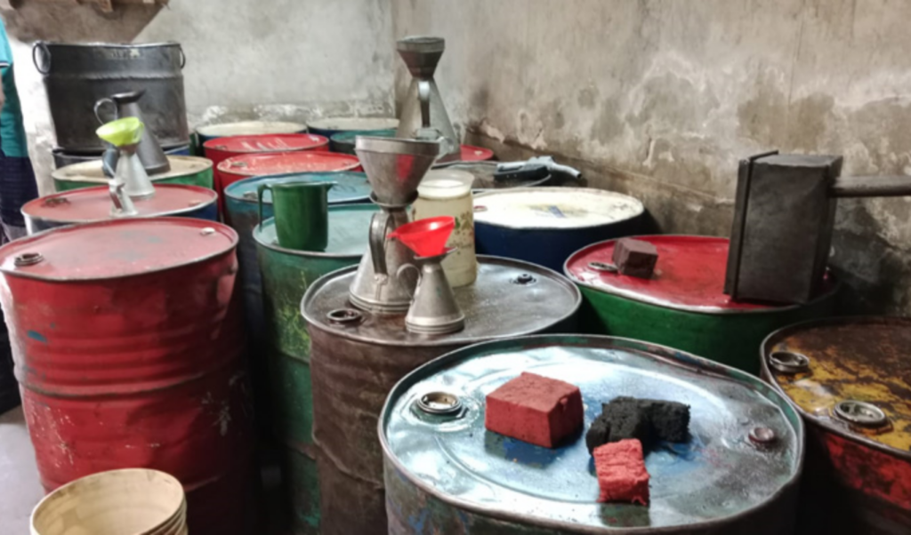 Illegal Diesel Stockpile Seized in Godagari Raid 2 illegal diesel stockpile seized in godagari raid Illegal Diesel Stockpile Seized in Godagari Raid