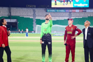 Qalandars Cruise Past Kingsmen