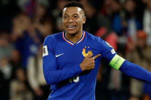 Real or France—who does Mbappé perform best for? He reveals the answer himself.