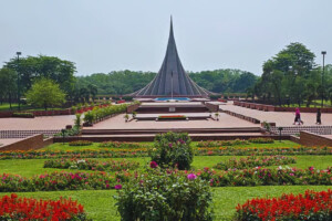 Strict Security at National Memorial, Roads Cleared