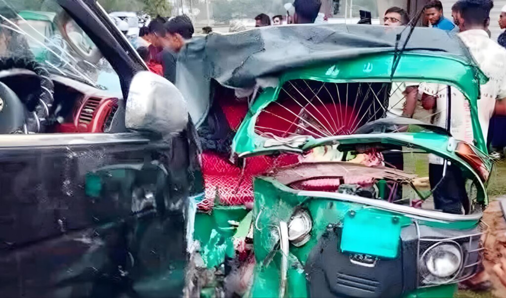 three killed in sreemangal crash Three Killed in Sreemangal Crash