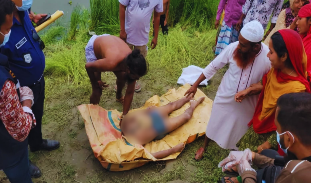 throat slit youth found in manikganj river Throat-Slit Youth Found in Manikganj River