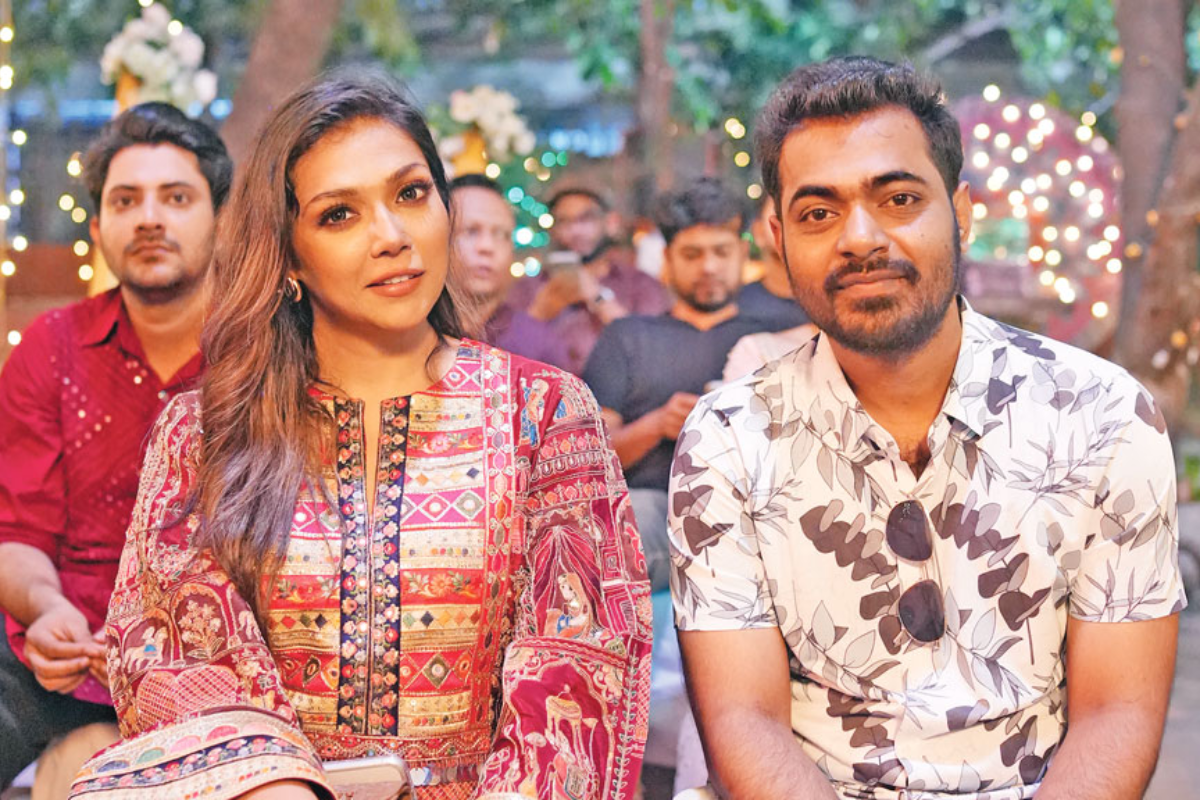 Arfin Rumey and Dola Rahman to Feature in Final Episode of “Eta Amaderi Golpo”