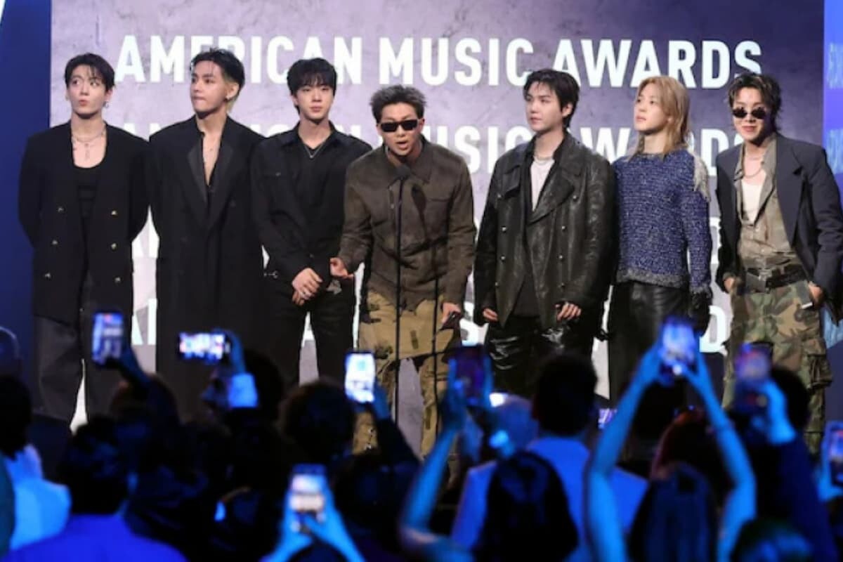 BTS Claims Top Prizes At American Music Awards