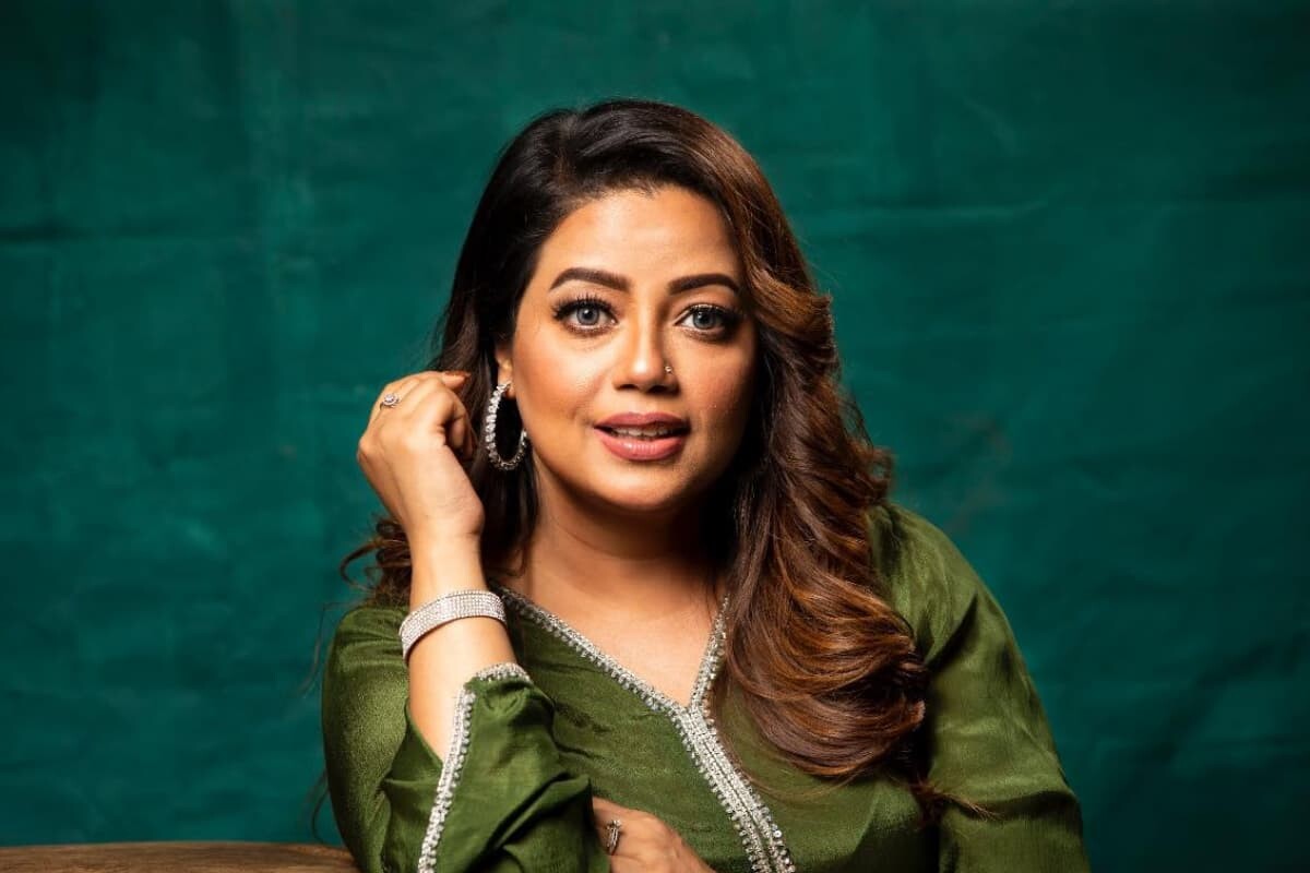 Bangladesh Vocalist Kona Outlines Changes to Festive Traditions